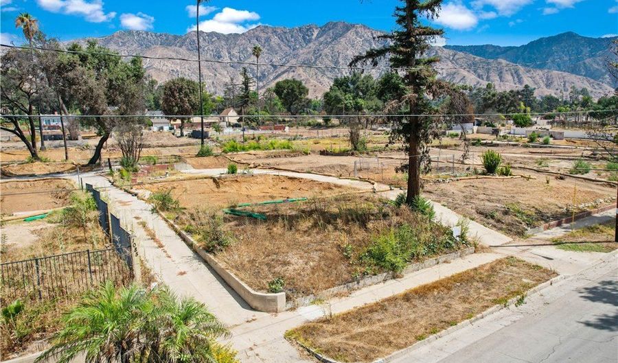 1091 E Mariposa St, Altadena, CA 91001 - 0 Beds, 0 Bath