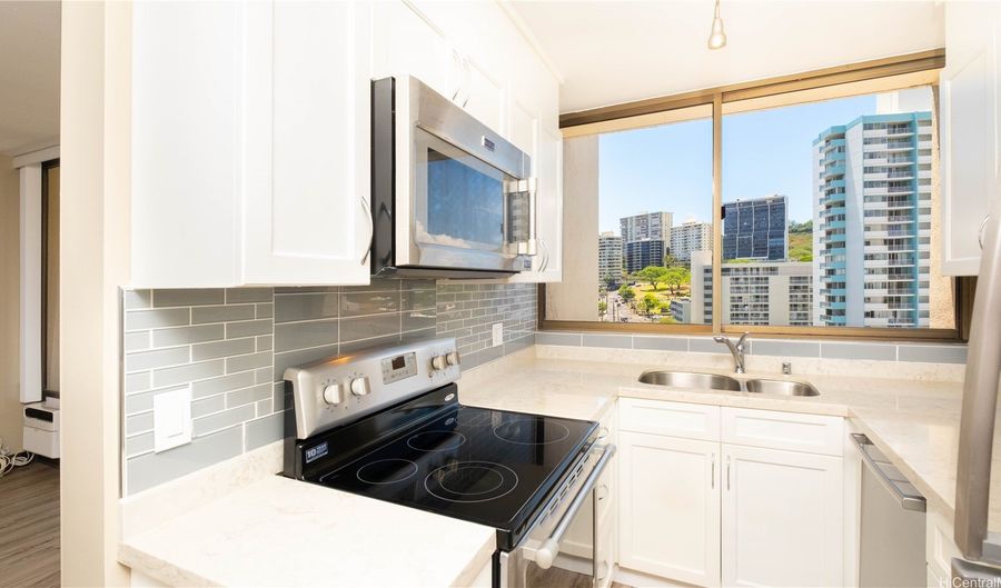 1201 Wilder Ave 1006, Honolulu, HI 96822 - 2 Beds, 1 Bath