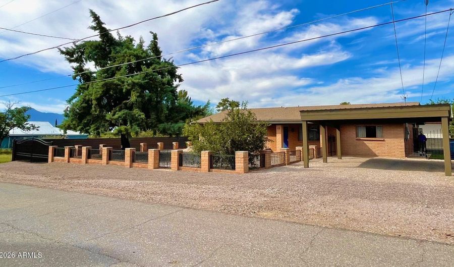 110 Nighthawk Ave, Bisbee, AZ 85603 - 3 Beds, 2 Bath