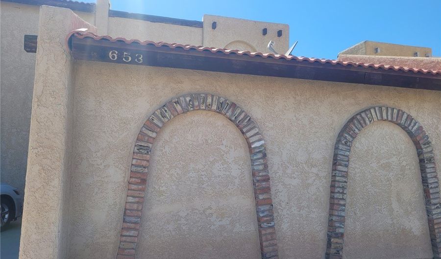 3659 Wendell Ave B, Bullhead City, AZ 86442 - 2 Beds, 1 Bath