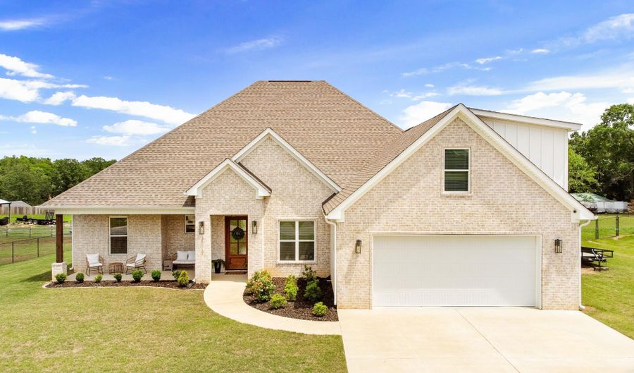 3016 Vincintage Cv, Alexander, AR 72002 - 4 Beds, 4 Bath