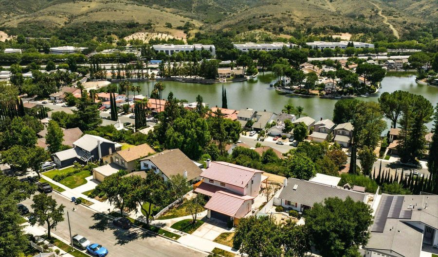 30670 Passageway Pl, Agoura Hills, CA 91301 - 3 Beds, 3 Bath