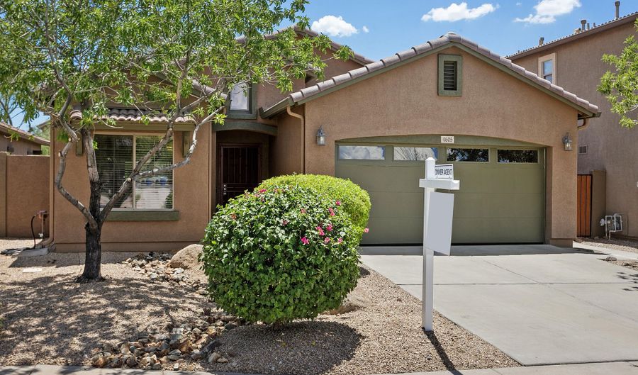 4605 W Fortune Dr, Anthem, AZ 85086 - 3 Beds, 2 Bath