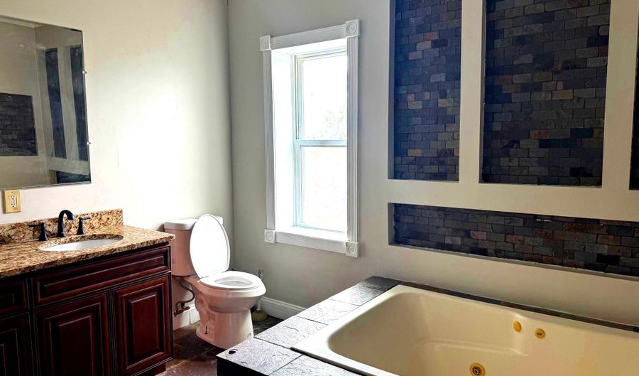 604 APPLETON St, Baltimore, MD 21217 - 2 Beds, 1 Bath