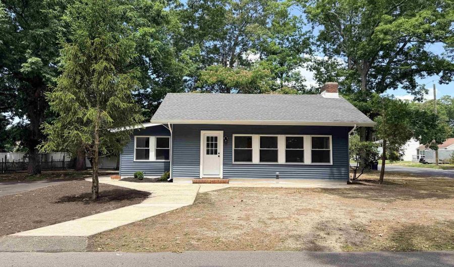 123 12th St, Absecon, NJ 08201 - 3 Beds, 1 Bath