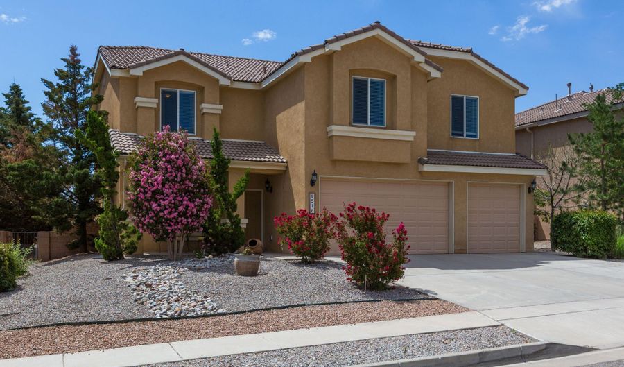 9516 StormCloud Ave NW, Albuquerque, NM 87120 - 6 Beds, 4 Bath