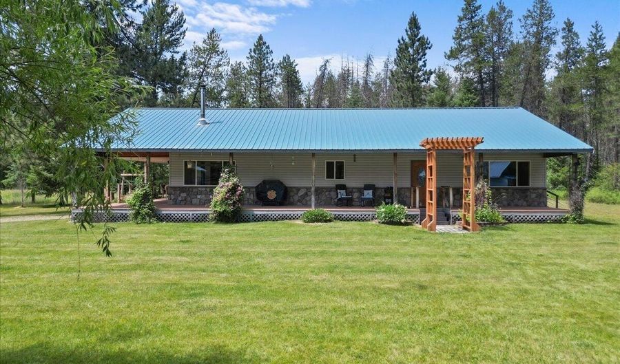 174 Where Its At Rd, Athol, ID 83801 - 3 Beds, 2 Bath