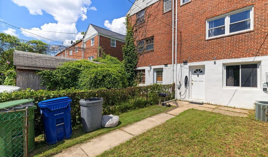 4779 SHAMROCK Ave, Baltimore, MD 21206 - 3 Beds, 2 Bath