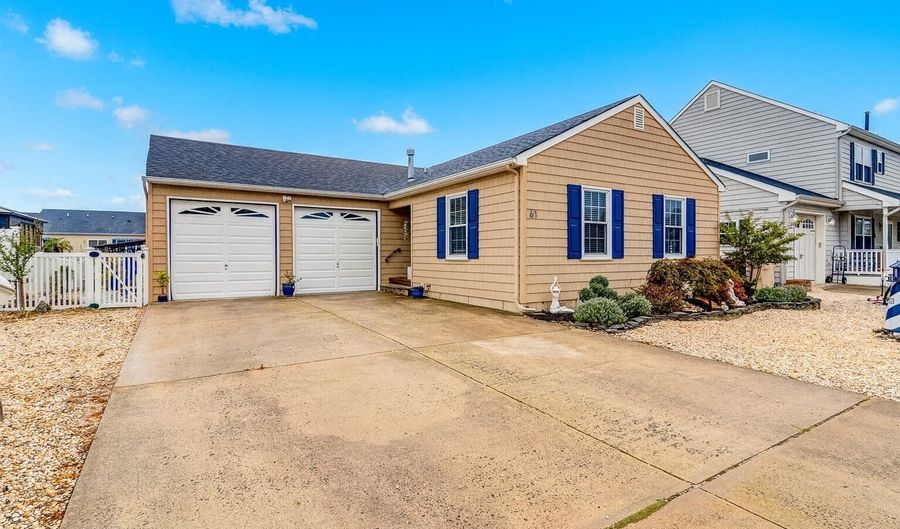 61 Yardarm Ct, Bayville, NJ 08721 - 2 Beds, 2 Bath