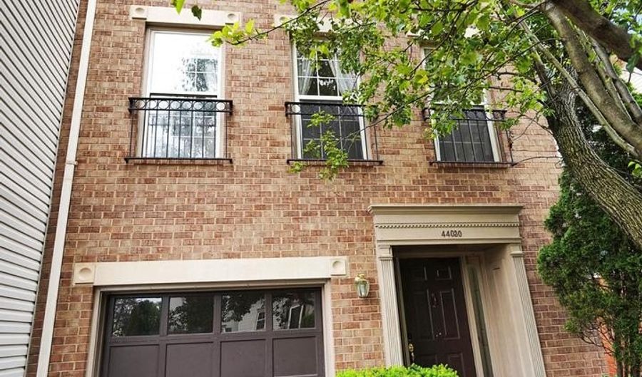 44030 GALA Cir, Ashburn, VA 20147 - 3 Beds, 3 Bath