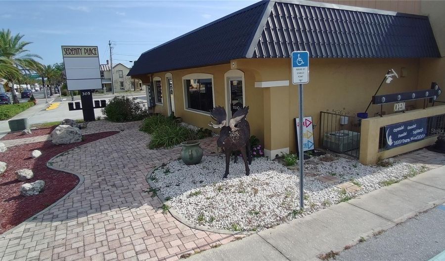 305 MAIN St A & B, Auburndale, FL 33823 - 0 Beds, 0 Bath