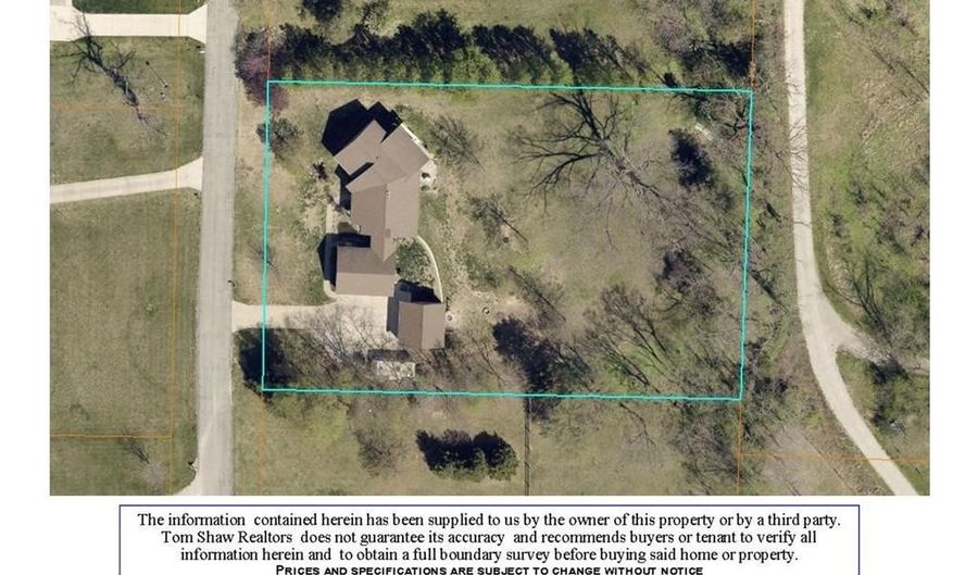 208 Augusta Village Pl, Augusta, MO 63332 - 3 Beds, 2 Bath
