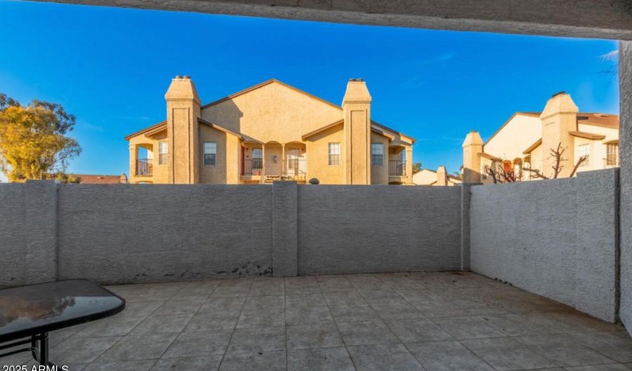 280 S ELIZABETH Way 14, Chandler, AZ 85225 - 2 Beds, 2 Bath