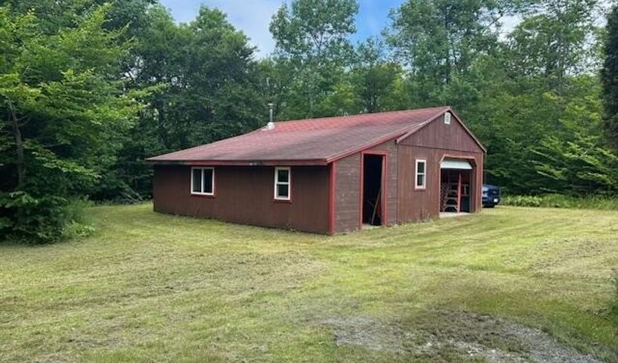424 Mountain Rd, Blanchard Twp., ME 04406 - 1 Beds, 1 Bath
