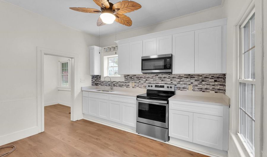 321 Manning St, Arcadia, SC 29320 - 2 Beds, 2 Bath