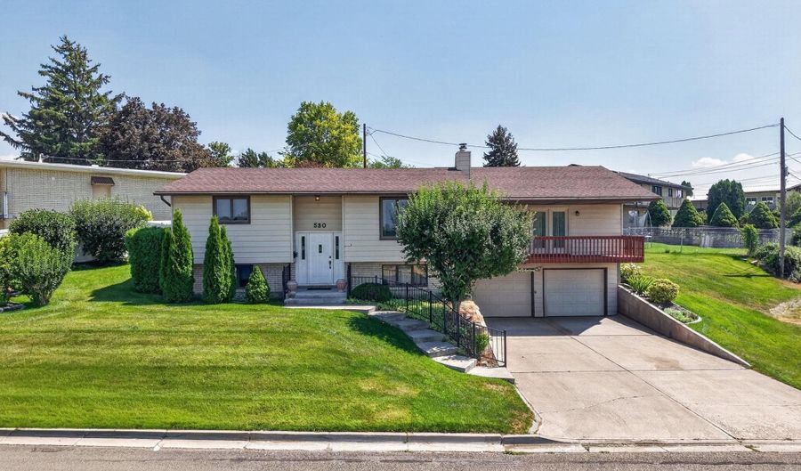530 Highland St, American Falls, ID 83211 - 5 Beds, 2 Bath