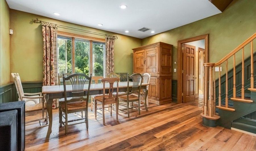 120 Goodale Rd, Andover, NJ 07860 - 6 Beds, 8 Bath