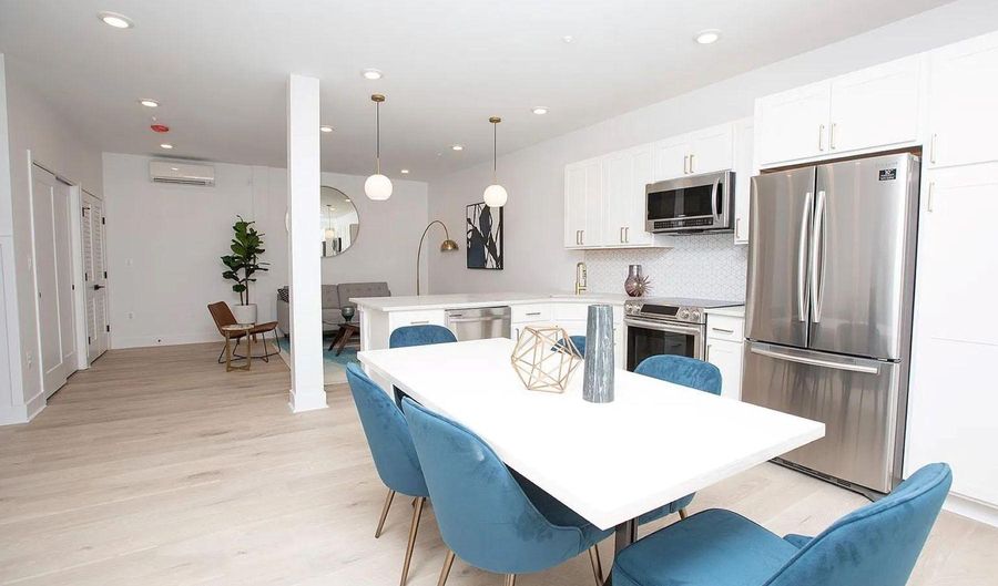 1617 EASTERN Ave 303, Baltimore, MD 21231 - 1 Beds, 1 Bath