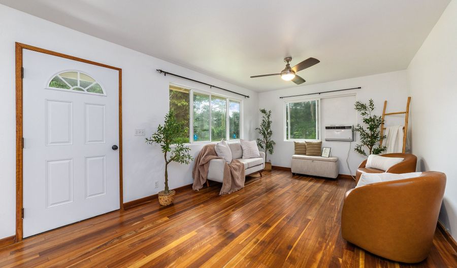 15-1220 RAILROAD Ave, Keaau, HI 96749 - 2 Beds, 1 Bath