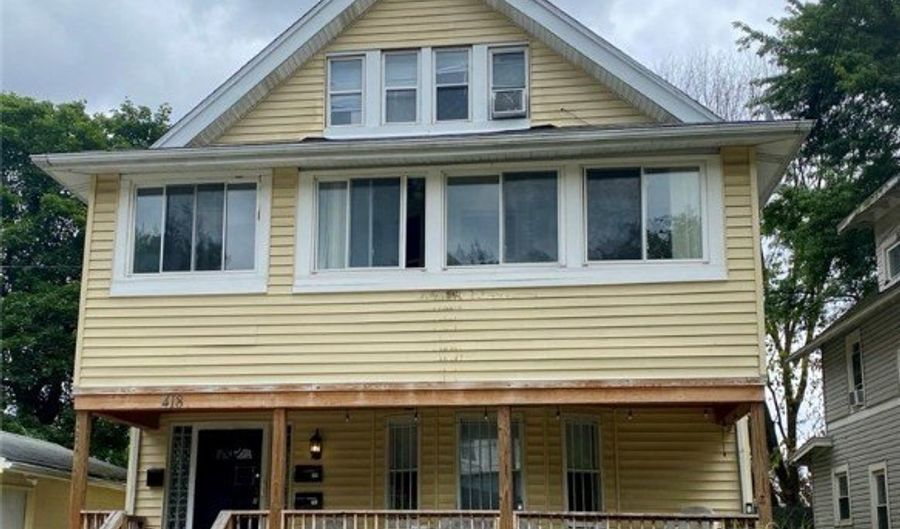 418 Crestwood Ave 2, Akron, OH 44302 - 2 Beds, 1 Bath