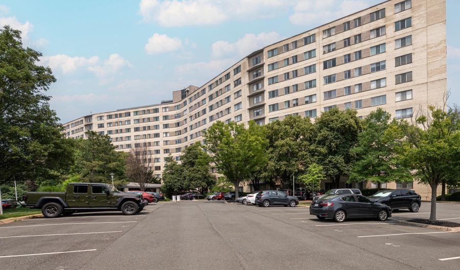 1200 N NASH St 232, Arlington, VA 22209 - 1 Beds, 1 Bath