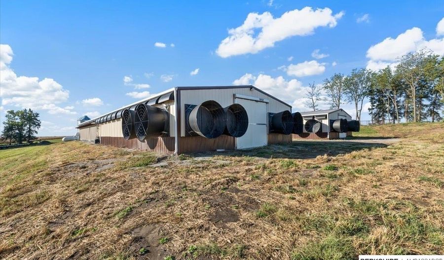 34816 O St, Avoca, NE 68307 - 2 Beds, 2 Bath