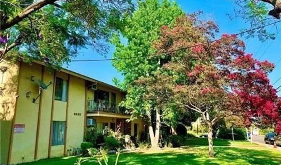 515 Fairview Ave 8, Arcadia, CA 91007 - 2 Beds, 2 Bath