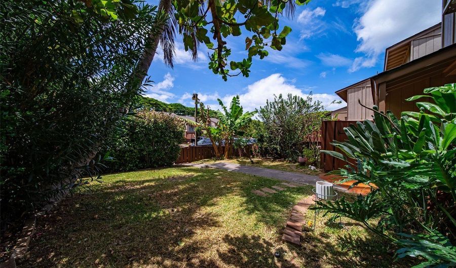 92-1010 Makakilo Dr 54, Kapolei, HI 96707 - 3 Beds, 2 Bath