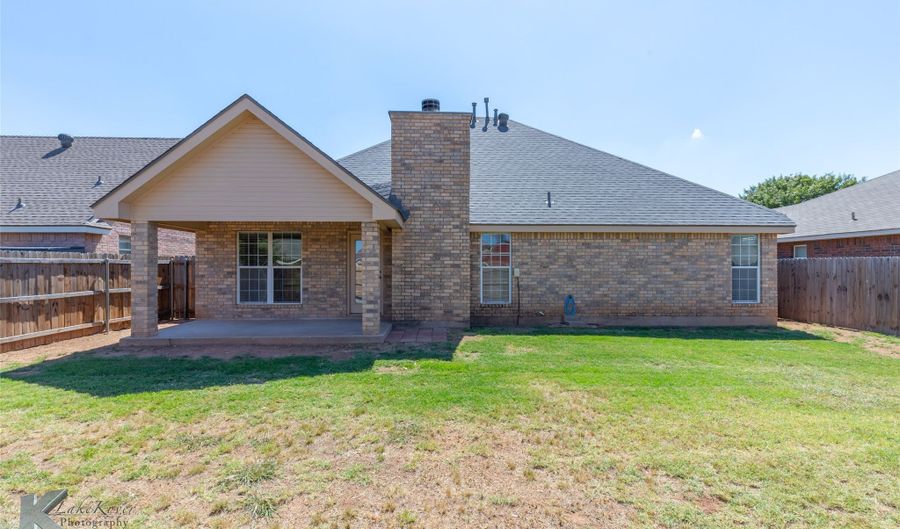 6670 Picadilly St, Abilene, TX 79606 - 4 Beds, 2 Bath