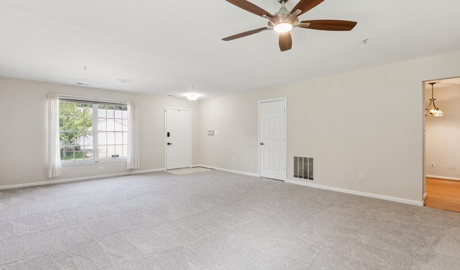 2601 COMPASS Dr, Annapolis, MD 21401 - 2 Beds, 2 Bath