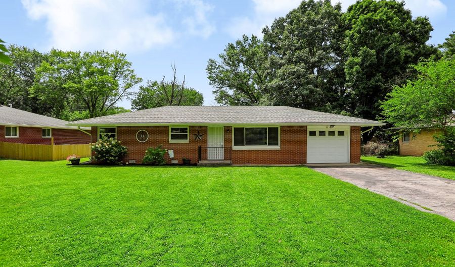 7114 Chandler Dr, Indianapolis, IN 46217 - 3 Beds, 1 Bath
