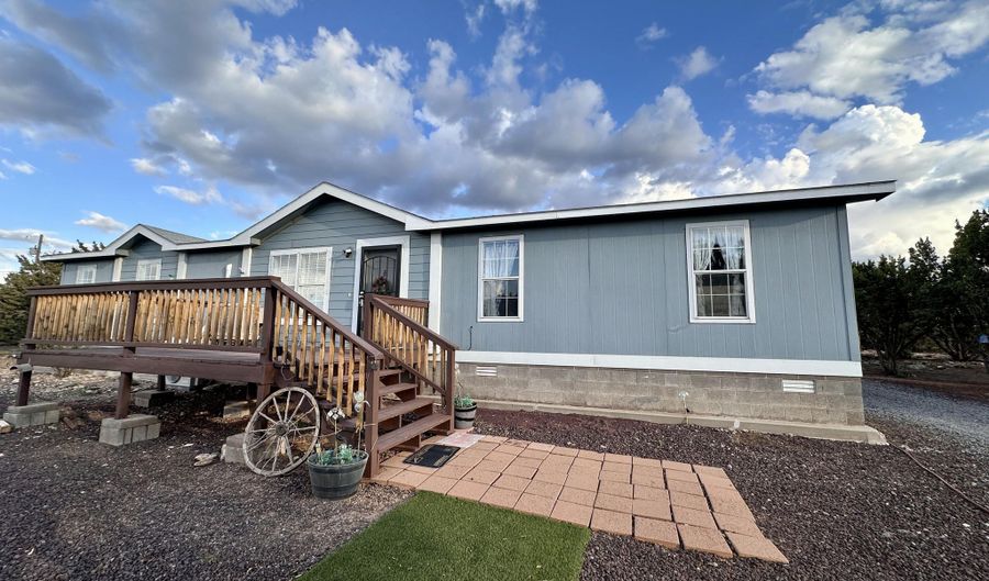 80 County Road 8050, Concho, AZ 85924 - 3 Beds, 2 Bath