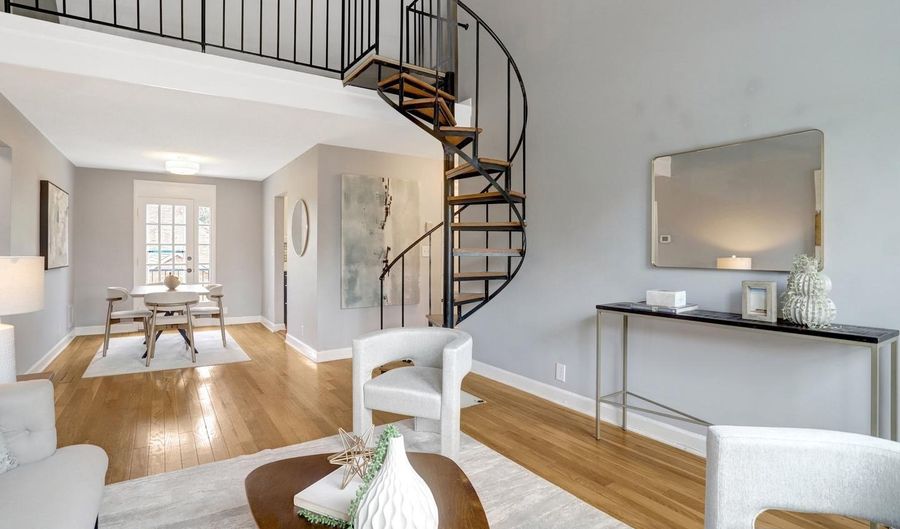 3052 S BUCHANAN St #C1, Arlington, VA 22206 - 2 Beds, 1 Bath