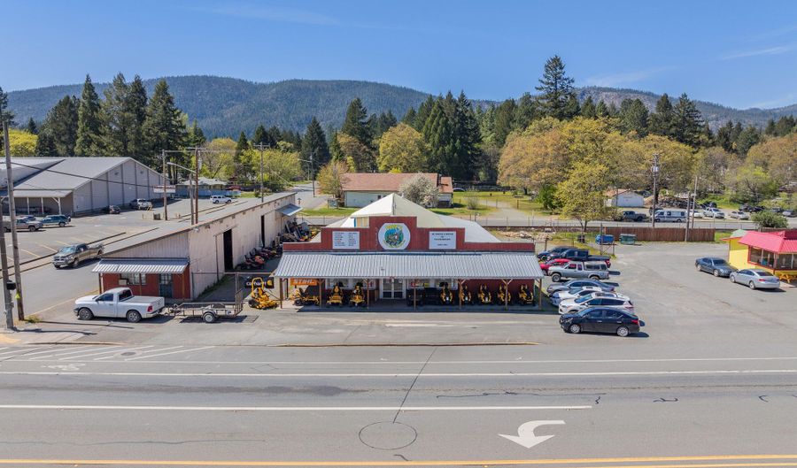 228 Redwood Hwy, Cave Junction, OR 97523 - 0 Beds, 0 Bath