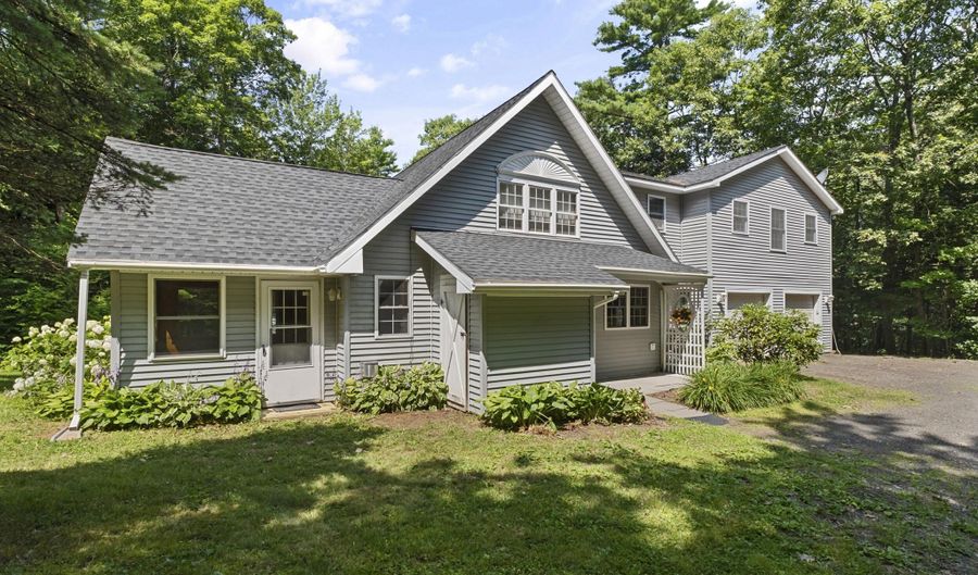 96 Taylor Woods Rd, Belgrade, ME 04917 - 4 Beds, 3 Bath