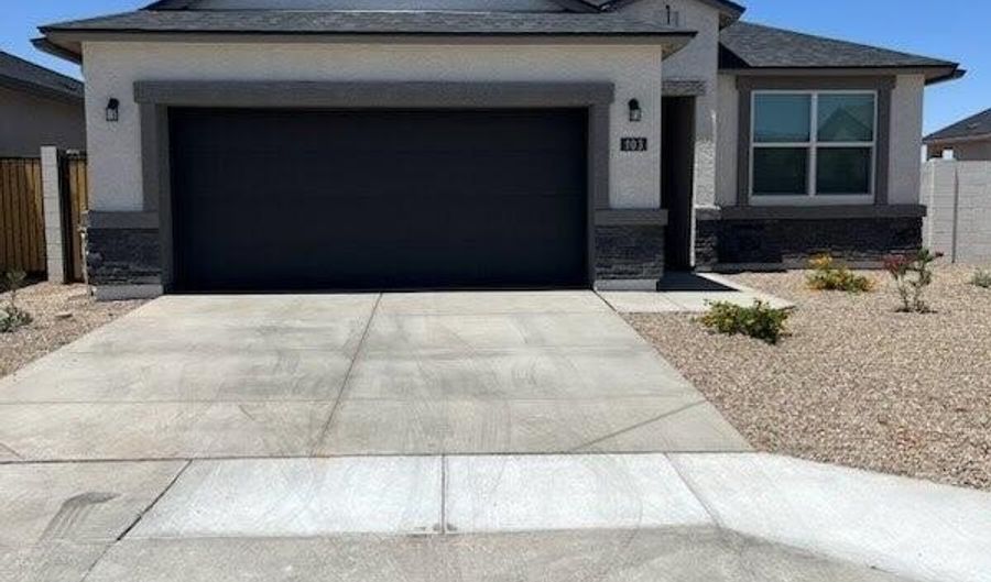 103 S COLLIER Ln S, Casa Grande, AZ 85122 - 3 Beds, 2 Bath