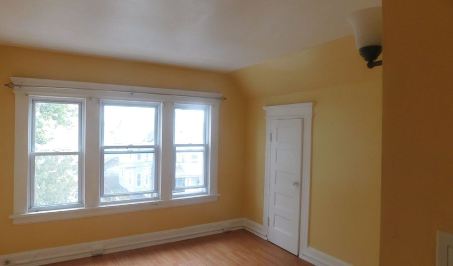 199 Whitney Ave 3, Bridgeport, CT 06606 - 2 Beds, 1 Bath