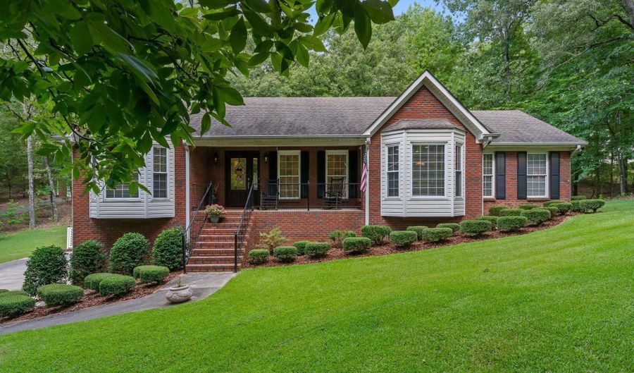 116 CHESTNUT Dr, Alabaster, AL 35007 - 3 Beds, 2 Bath