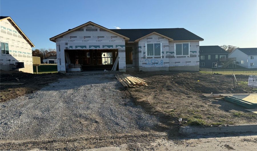 25128 Bluebird Cir, Adel, IA 50003 - 3 Beds, 2 Bath