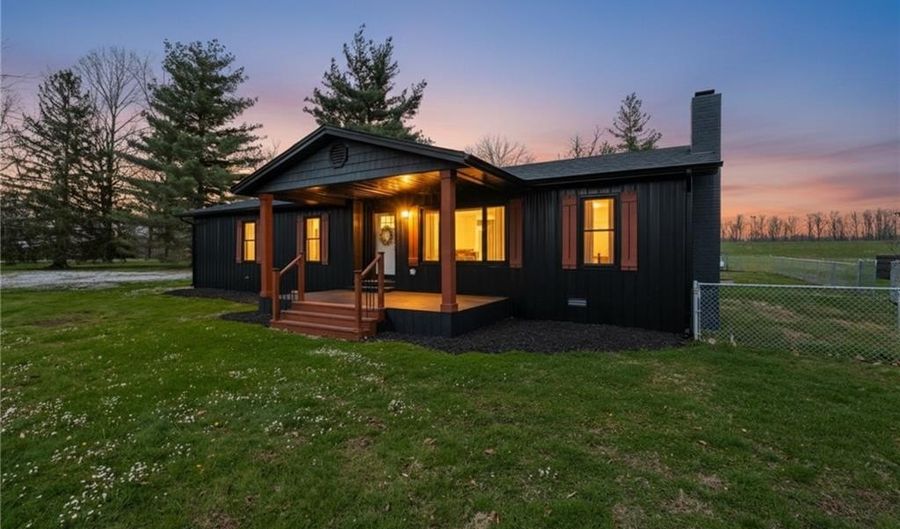 1420 W State Road 256, Austin, IN 47102 - 3 Beds, 3 Bath