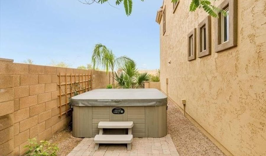 4842 E FIRESTONE Dr, Chandler, AZ 85249 - 5 Beds, 4 Bath