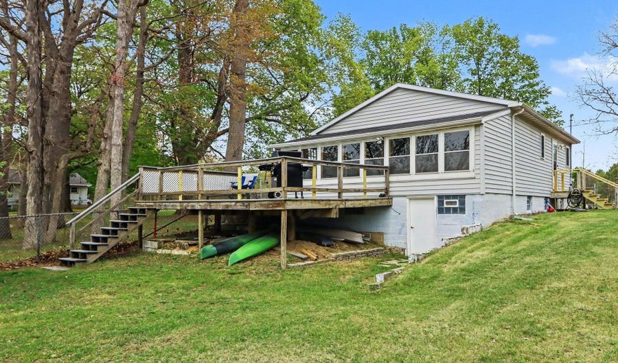 27161 2nd Ave, Allegan, MI 49010 - 2 Beds, 1 Bath
