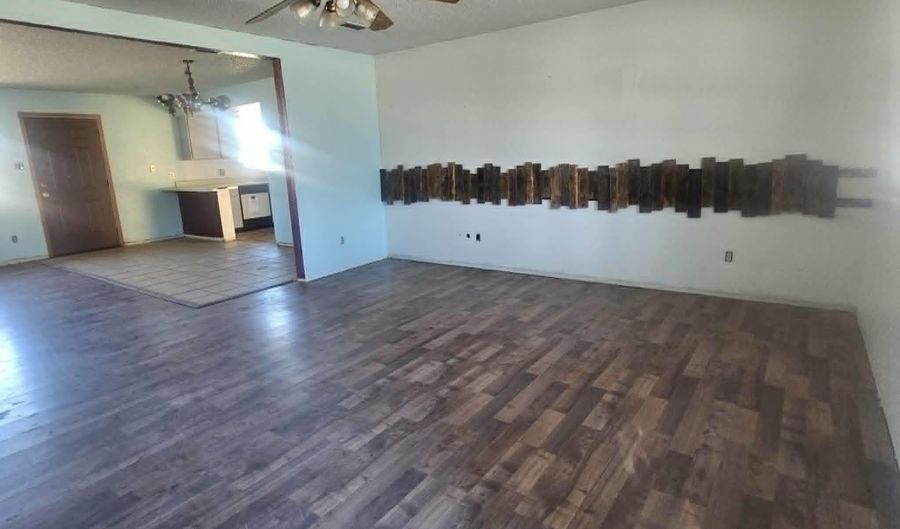 1508 Courtland Cir, Clovis, NM 88101 - 3 Beds, 2 Bath