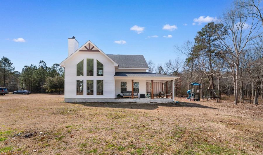 131 Rhodus Ave, Andrews, SC 29510 - 3 Beds, 3 Bath