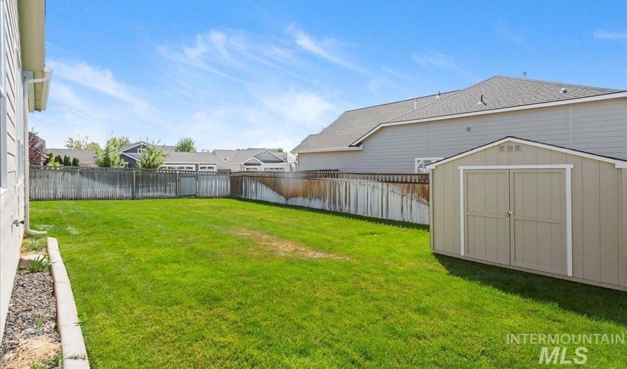 6067 S. Chinook Way, Boise, ID 83709 - 4 Beds, 2 Bath