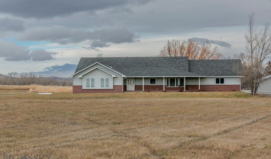 297 Big Timber Loop Rd, Big Timber, MT 59011 - 3 Beds, 3 Bath