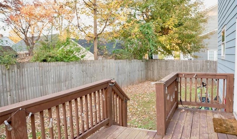 1005 Birch St SW, Atlanta, GA 30310 - 4 Beds, 3 Bath