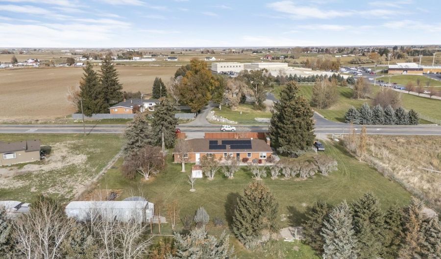 931 W HWY 39, Blackfoot, ID 83221 - 3 Beds, 1 Bath