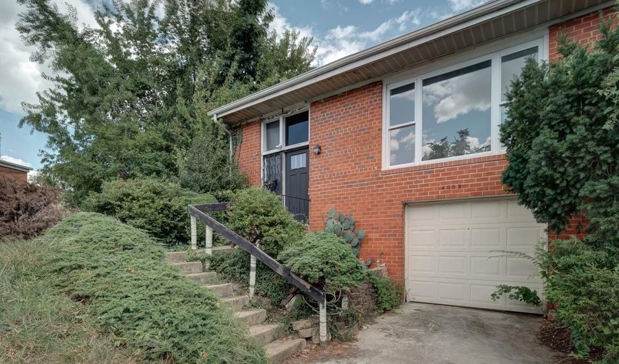 4553 ALABAMA Ave SE, Washington, DC 20019 - 3 Beds, 1 Bath