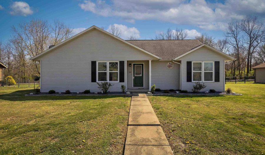 600 Whipporwill Ln, Marion, IL 62959 - 3 Beds, 2 Bath